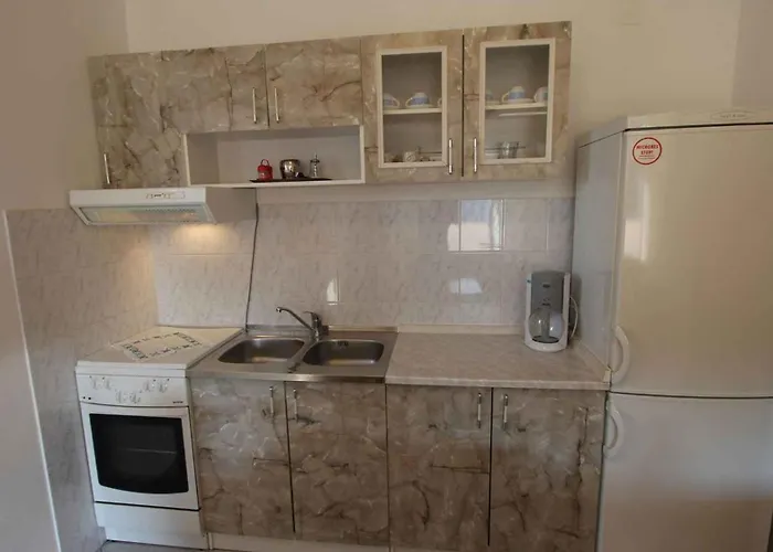 In - Insel Krk 53801 מאלינסקה