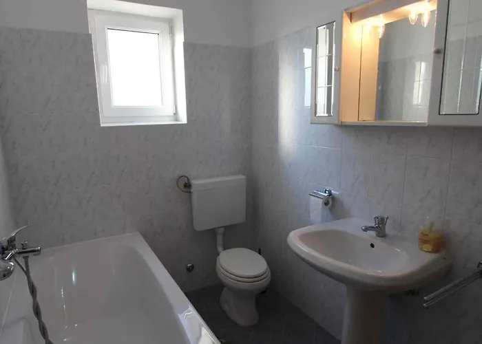 In - Insel Krk 53801 * Malinska